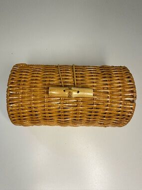 Lilly Pulitzer Rattan Tropical Clutch with Bamboo Latch